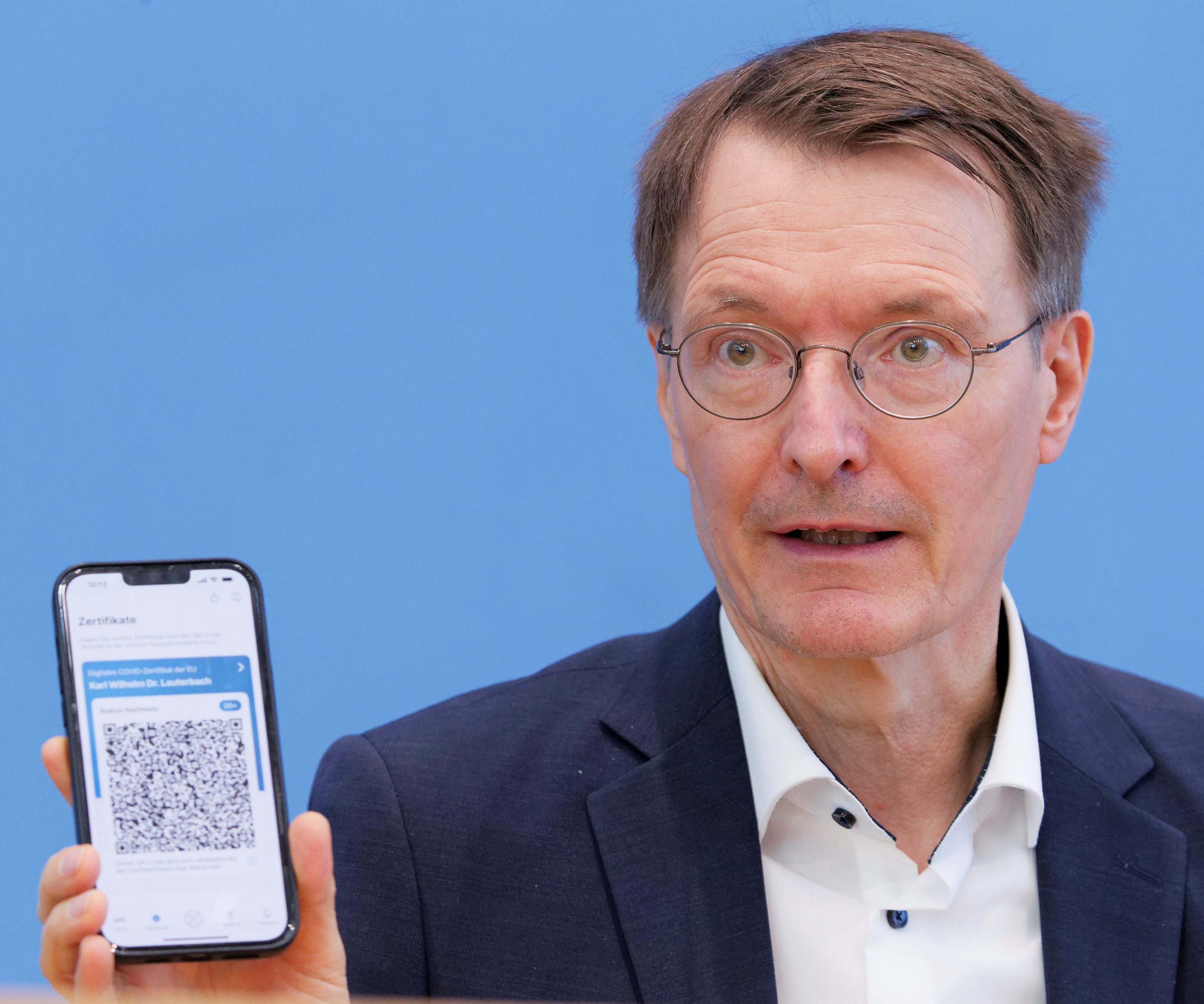 Corona-Alarm - Neue, hochansteckende Omikron-Linie breitet sich rasend schnell aus - Österreich schon überrollt!