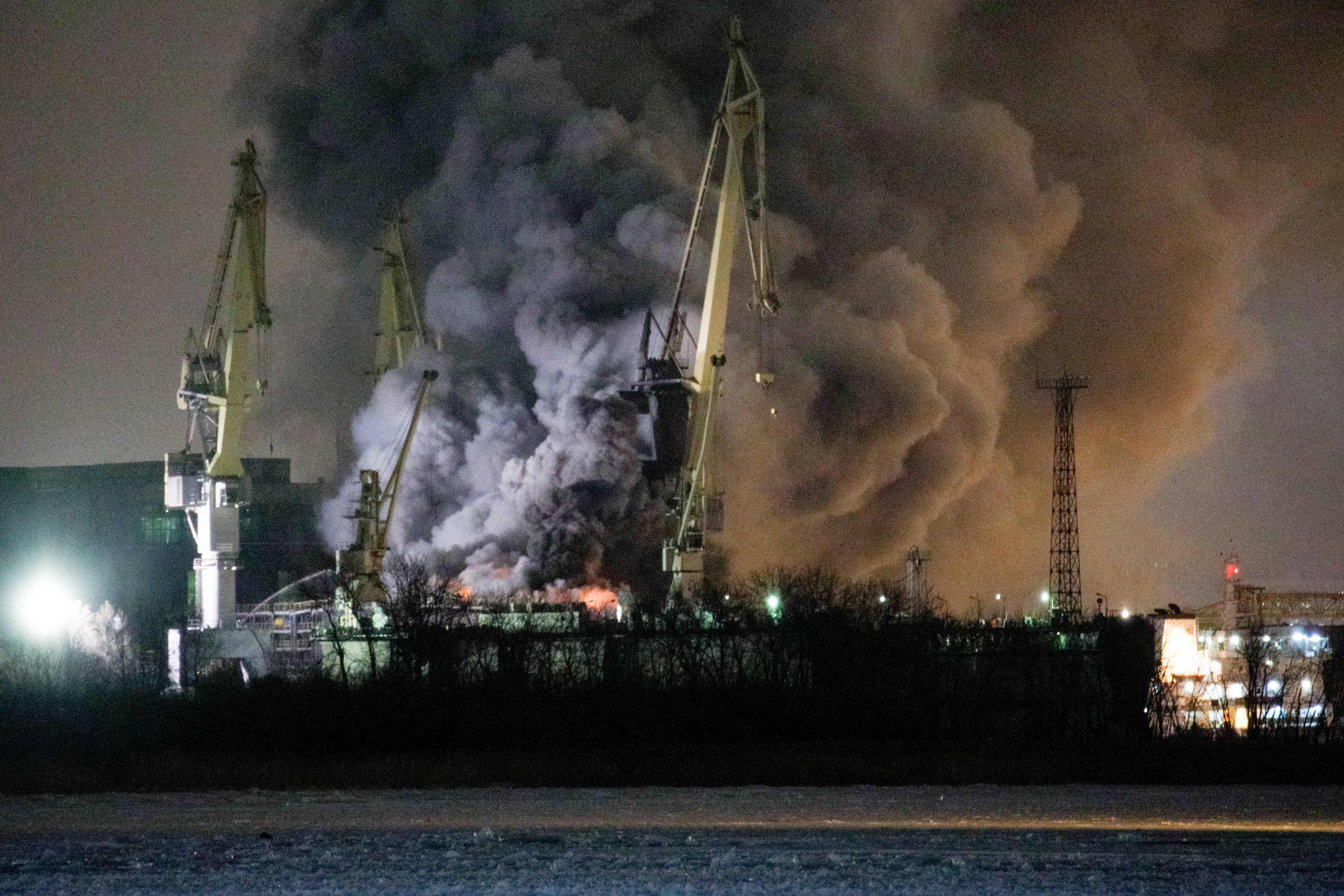 Ukraine marschiert auf Mariupol! Präsident Selenskyj verspricht Befreiung der wichtigen Hafenstadt!
