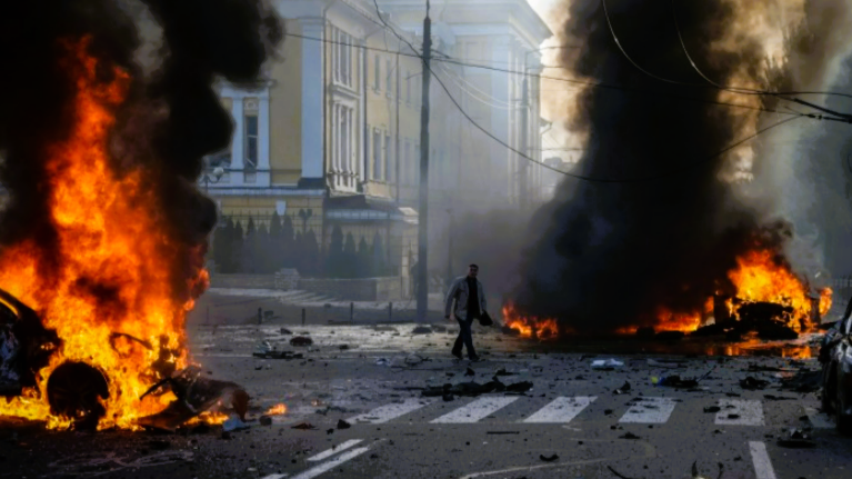 Bürgermeister-Haus explodiert! Putin-Vertrauter tot - Ukraine geht gegen Kollaborateure vor!