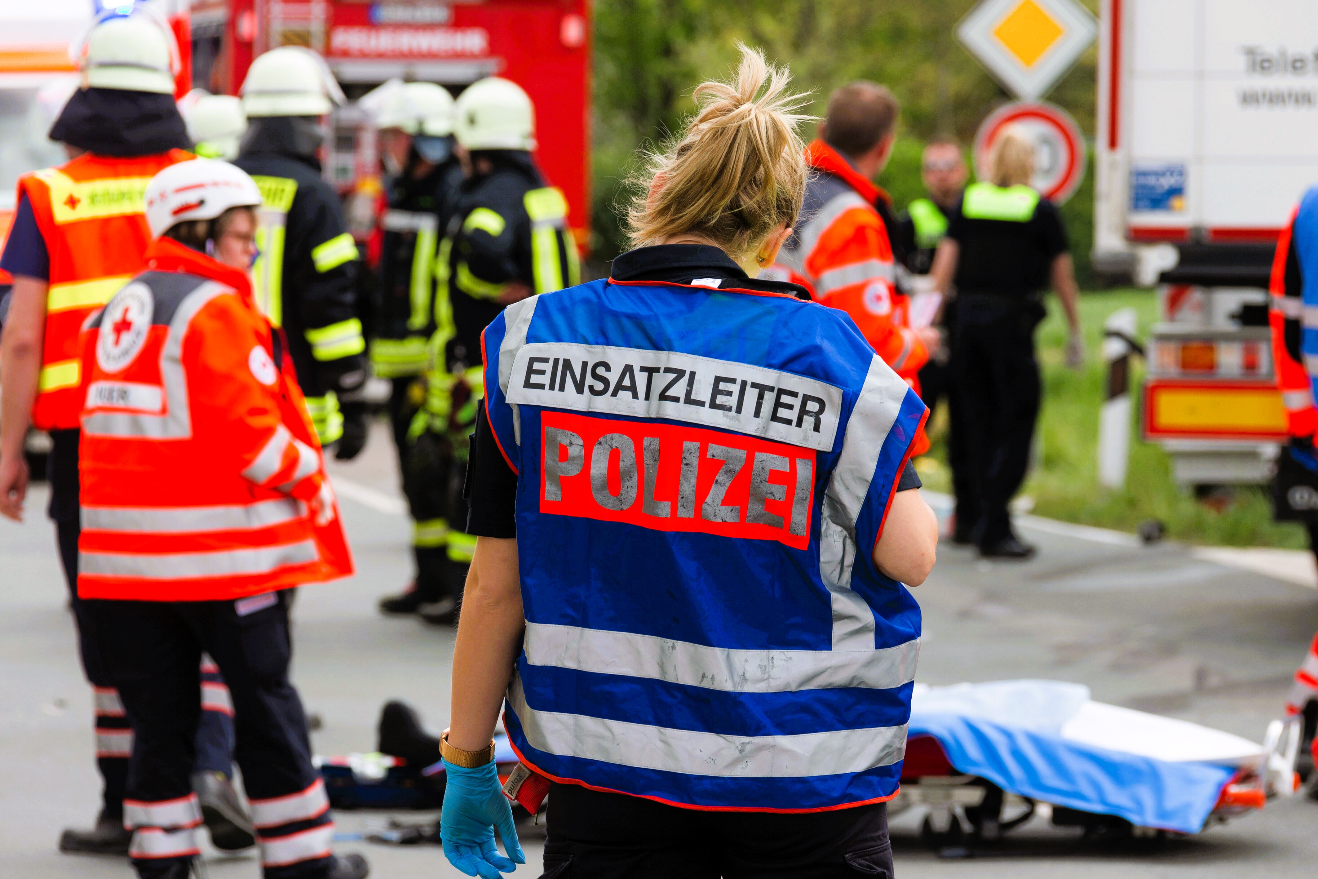 Schwerer Unfall in der Silvesternacht - Tochter von Clan-Chef Remmo von Polizeiauto angefahren und schwer verletzt
