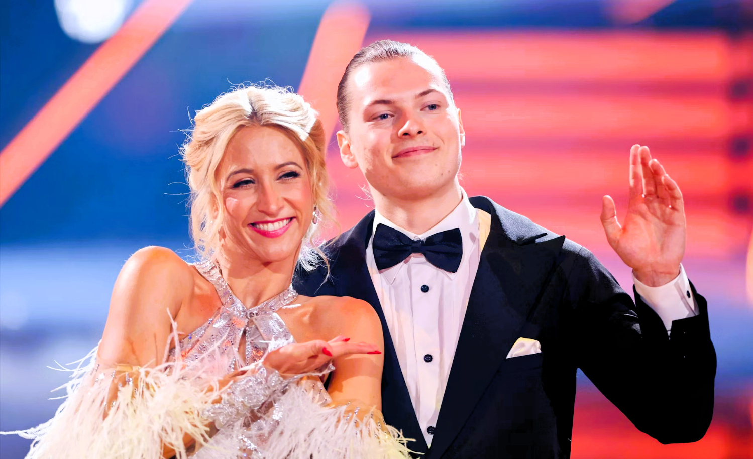 Gabriel Kelly: Fans greifen seine Freundin an - böse Häme während er bei "Let´s Dance" tanzt