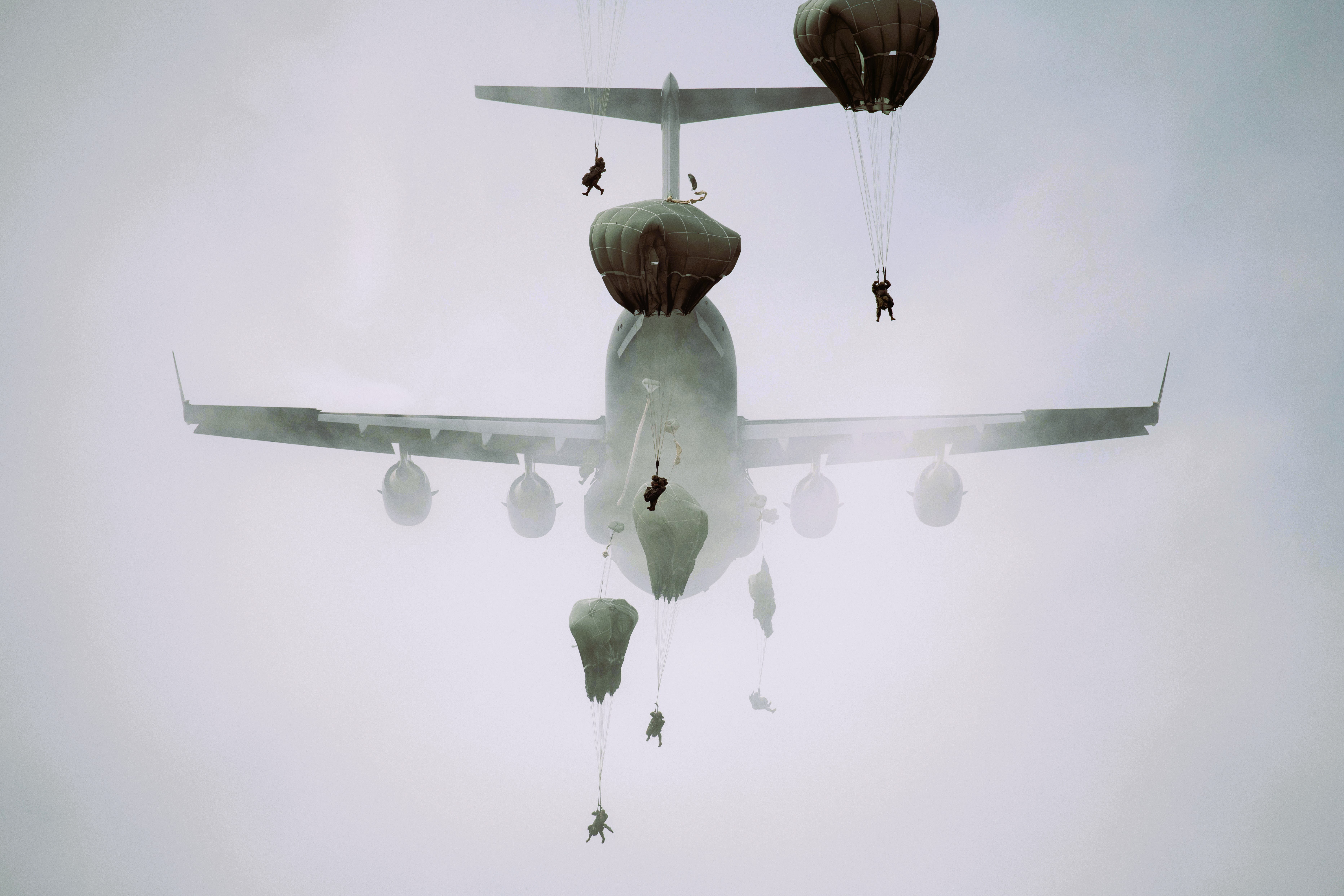 Putin schickt 20.000 Fallschirmjäger in den Kampf! Strategische wichtige Stadt soll eingenommen werden!