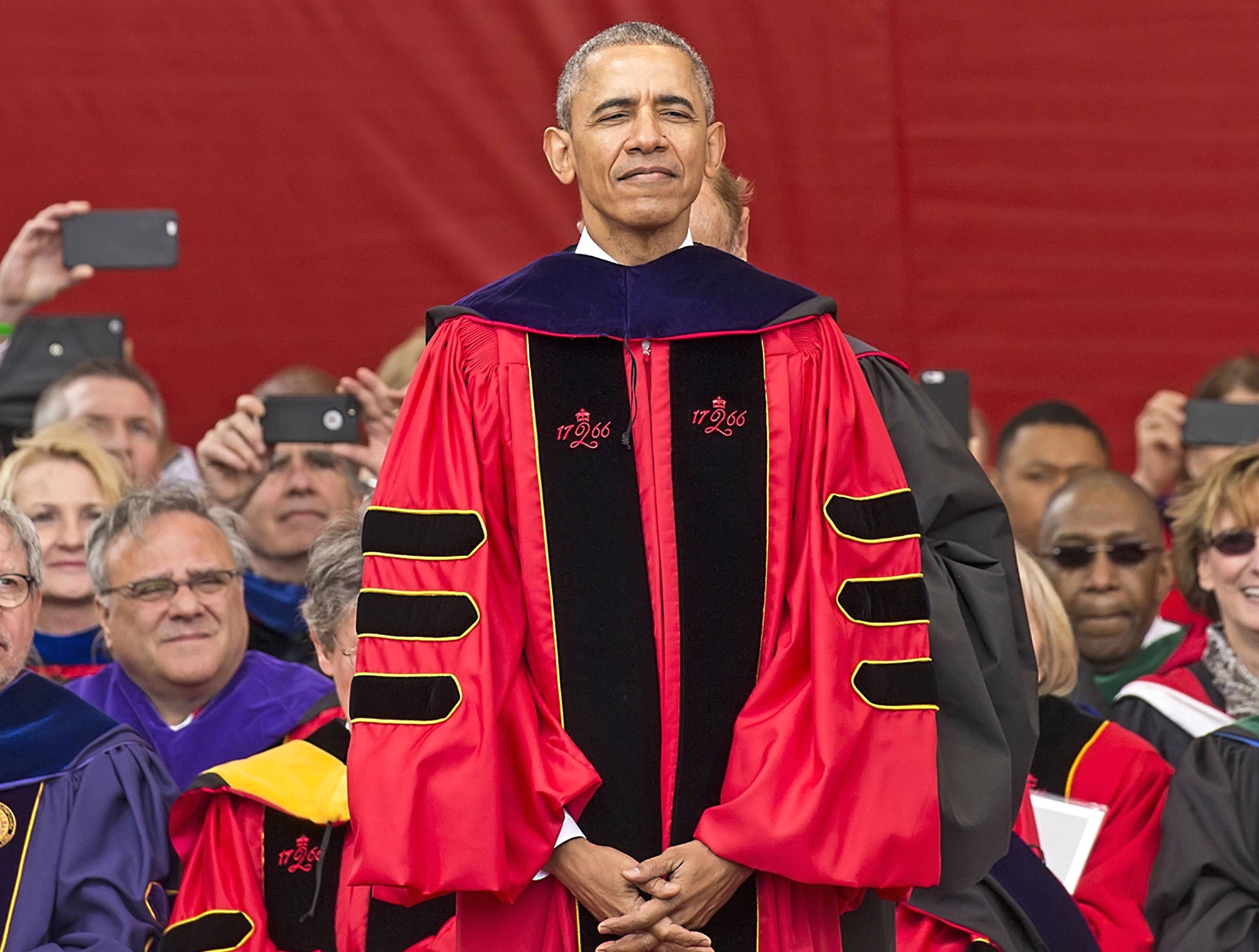 Damit hat Trump nicht gerechnet - Obama ist wieder da, und sagt Trump den Kampf an!