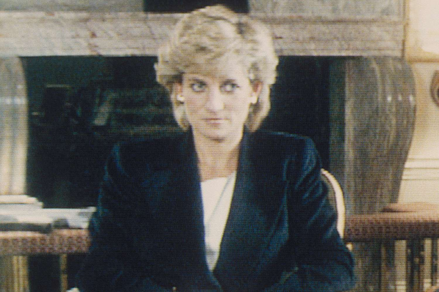 Princess Diana's Private Thank-You Letter and Makeup Notes Are Going Under the Hammer