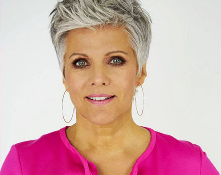 Birgit Schrowange muss TV-Rückkehr aufgrund von Krankheit verschieben