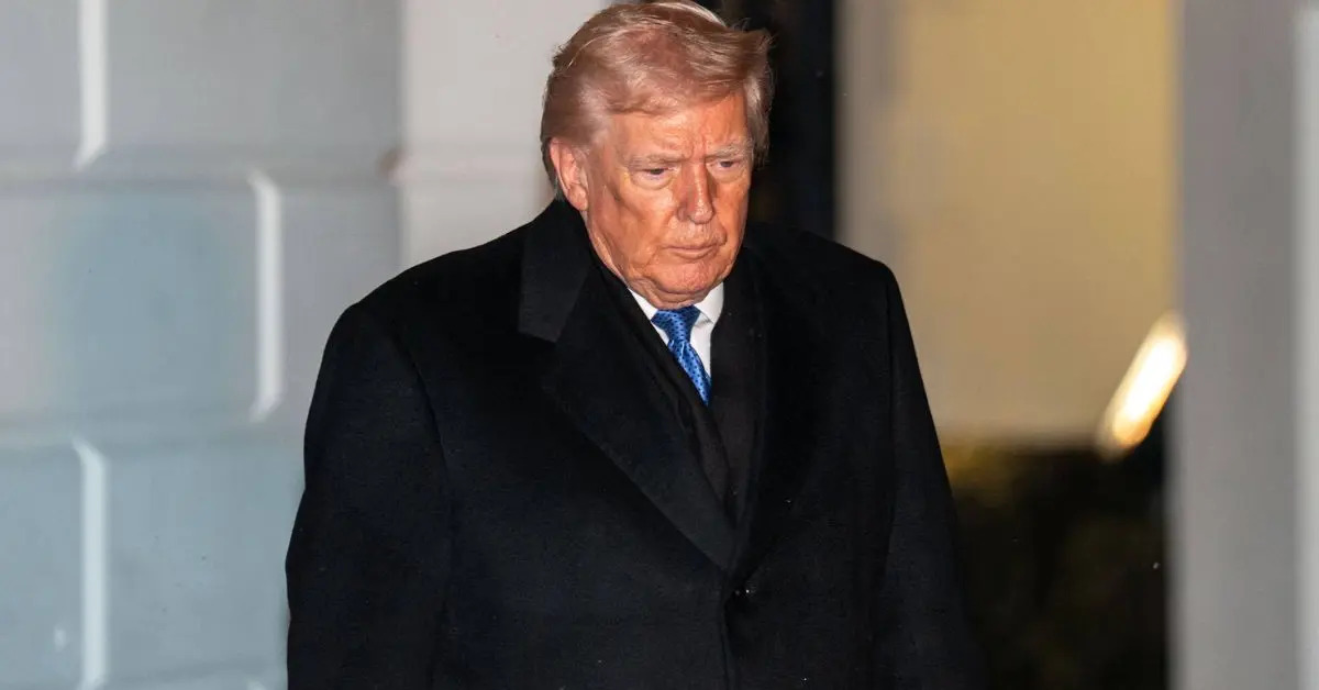 Did Trump Stumble Boarding Air Force One? Swollen Ankles Spark Fresh Health Questions After G7