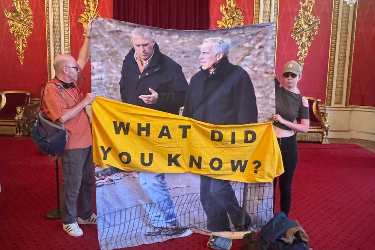 Activists Sneak Andrew-Epstein Photo into Buckingham Palace — 'What Did You Know?' Banner Raises New Questions