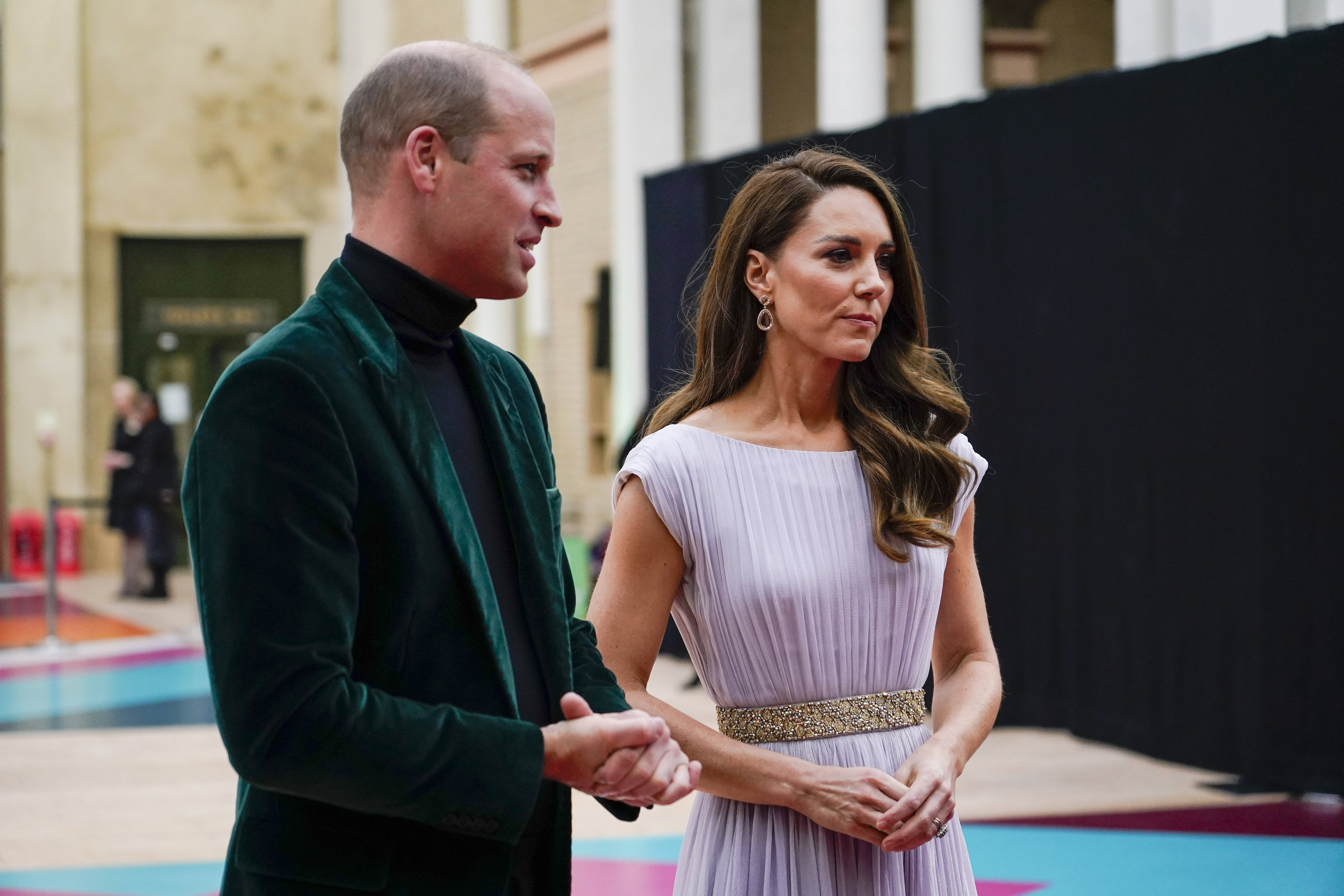 Prinz William außer sich!  – Netflix-Serie “The Crown“ bringt den Thronfolger in Rage