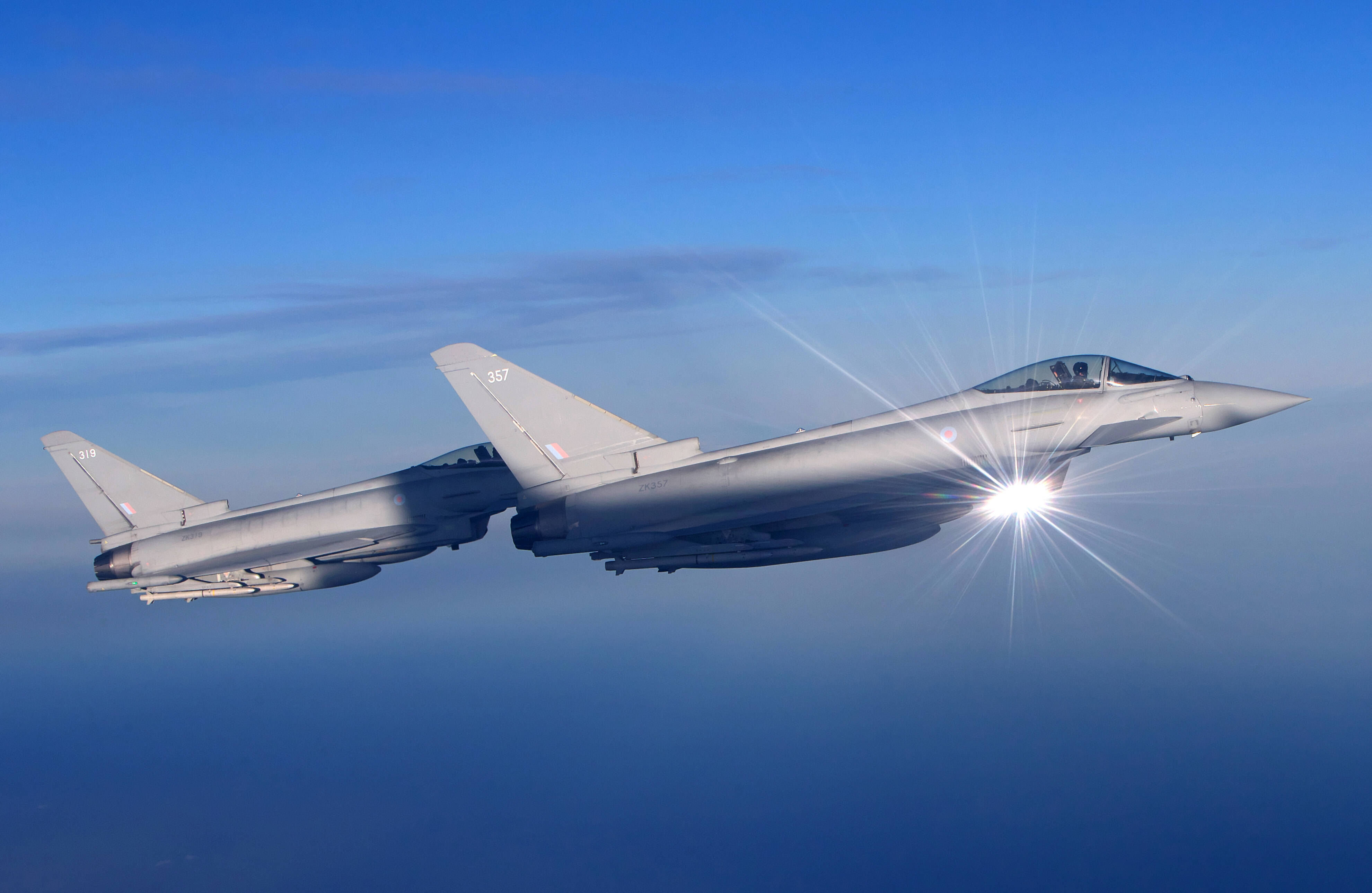 Terror-Alarm an Flughafen! Kampfjets eskortieren Flug nach New York zurück - CIA hat gewarnt!