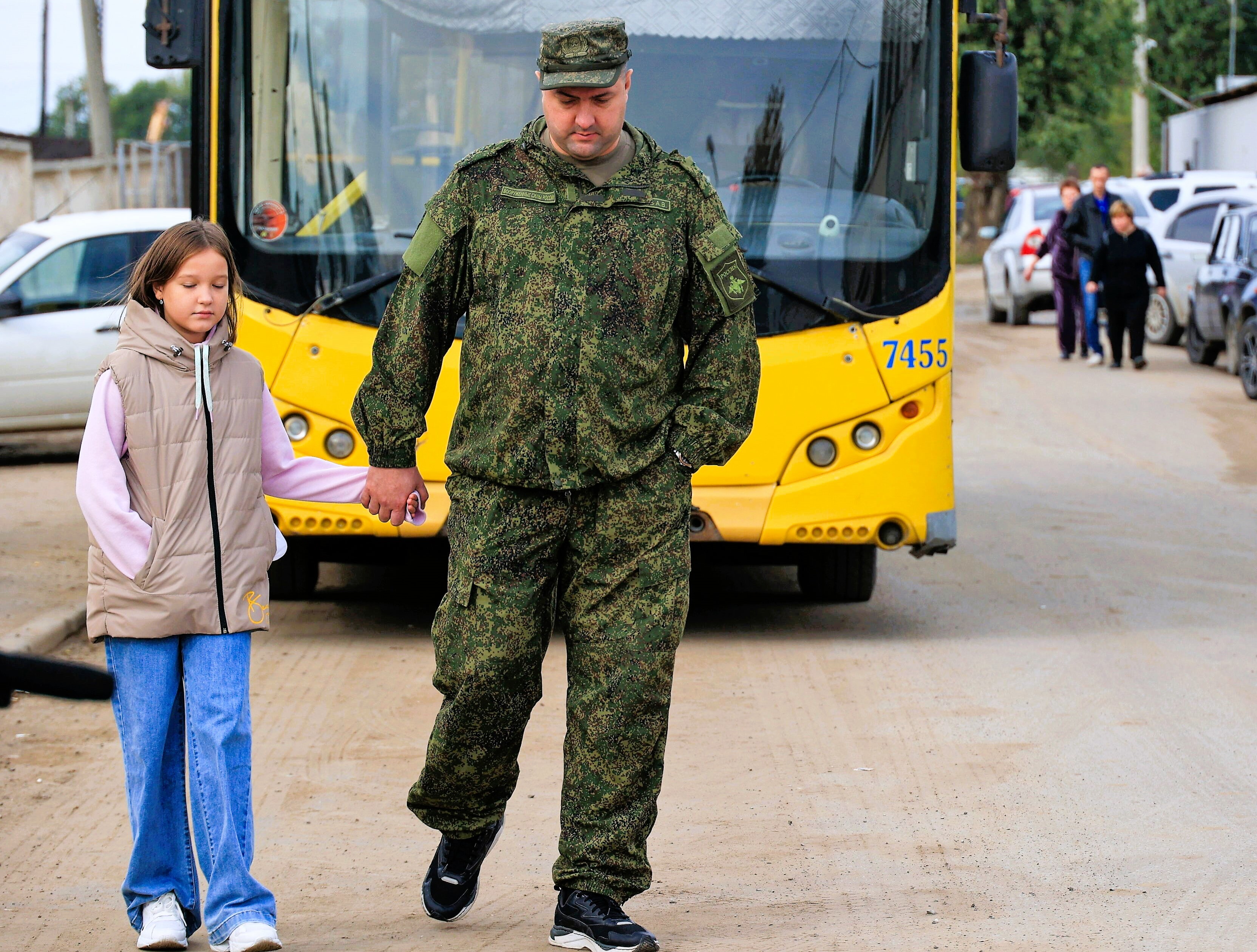 Putins Teilmobilisierung wird zum Bumerang!  - Russland hat keine Arbeitskräfte mehr!