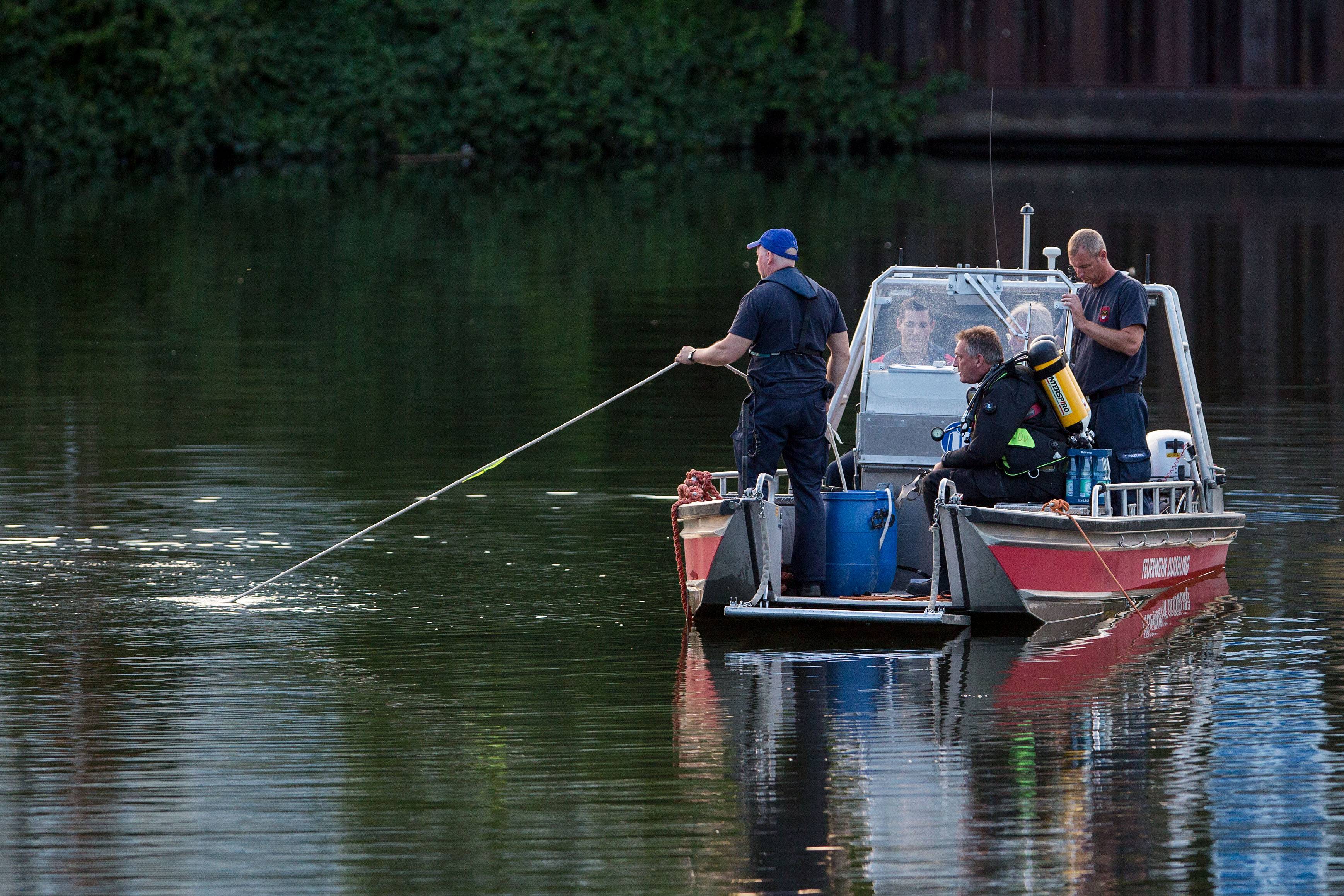Serienkiller in Hamburg? Zerstückelte Frauenleiche in Hamburger Kanal entdeckt - Ist es ein verstecktes Opfer?