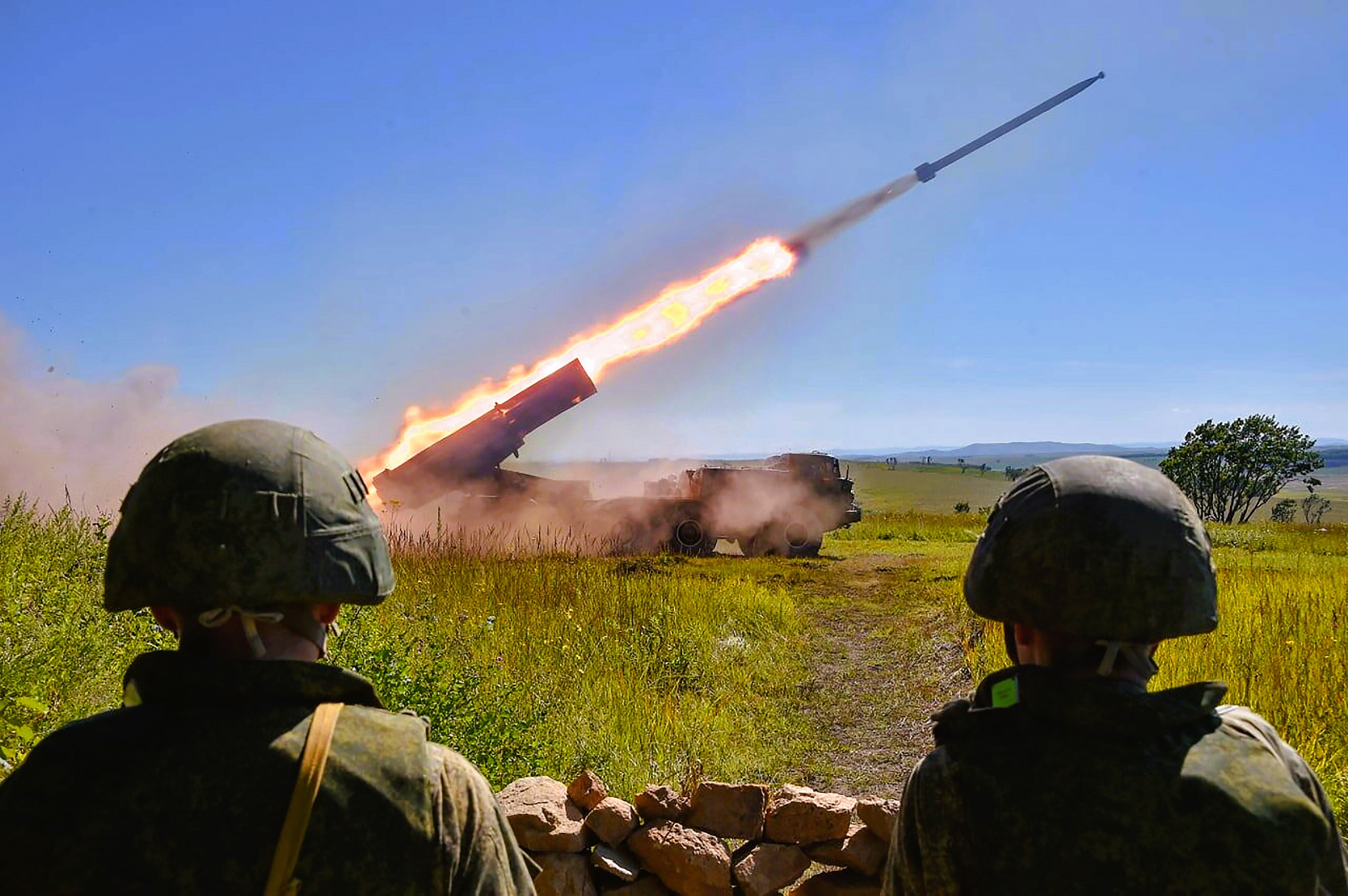 EILMELDUNG🔥 Ukraine beginnt Evakuierung! Schwere russischer Angriffe mit Artillerie und Raketenwerfern