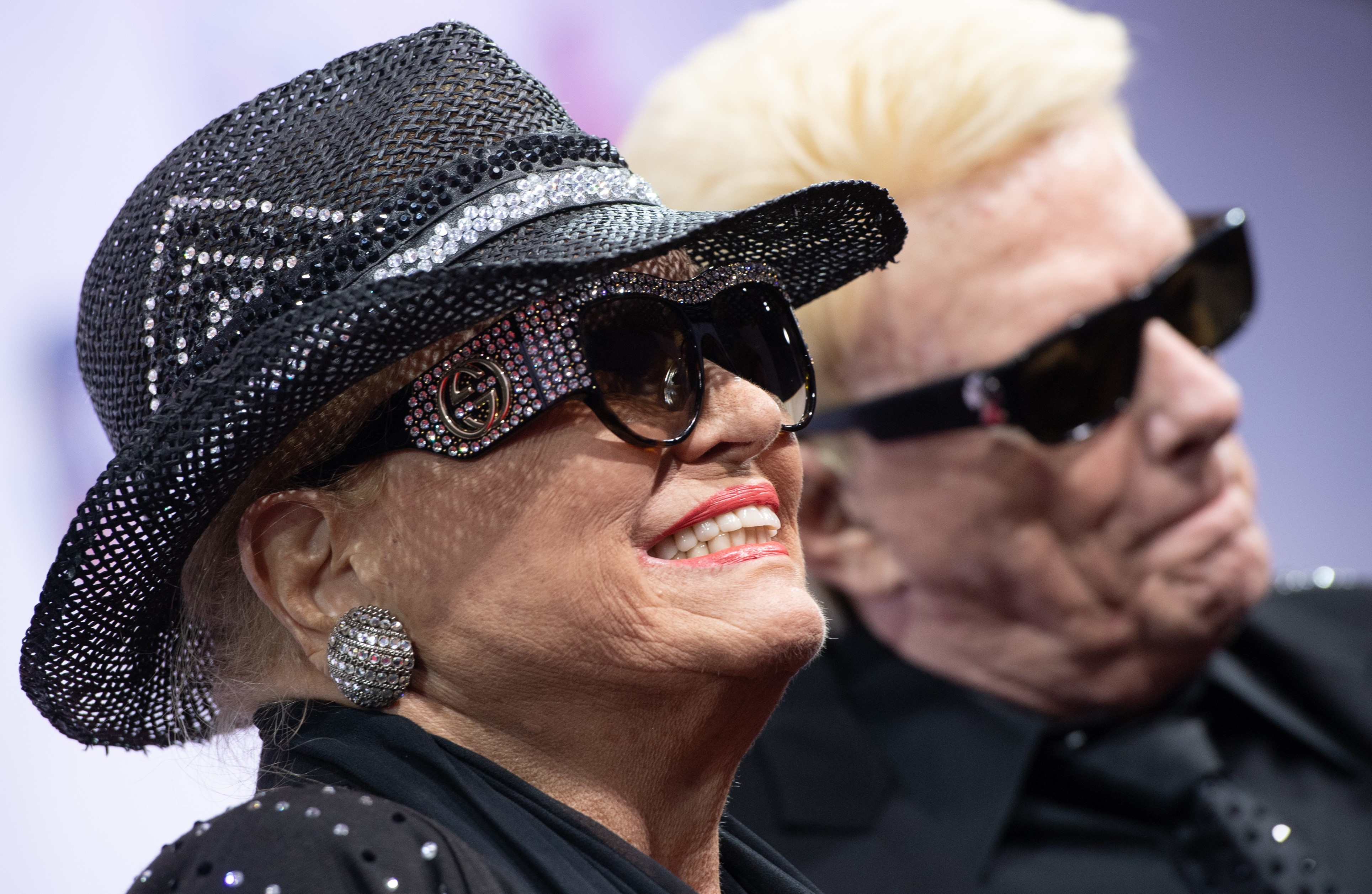 Heinos Tochter begeht Selbstmord! Trauer - Heino verliert seine uneheliche Tochter!