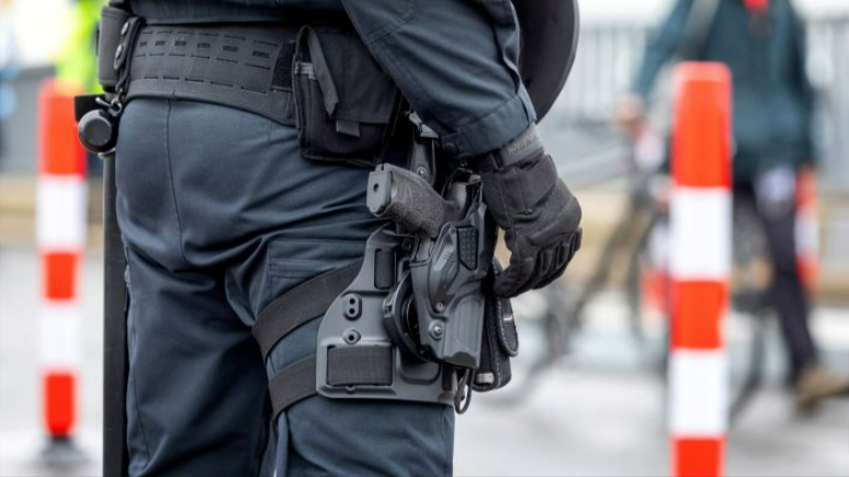 Kettensägen-Angriff in Chemnitz! Amokalarm mitten in der City! Mehrere Menschen verletzt! 