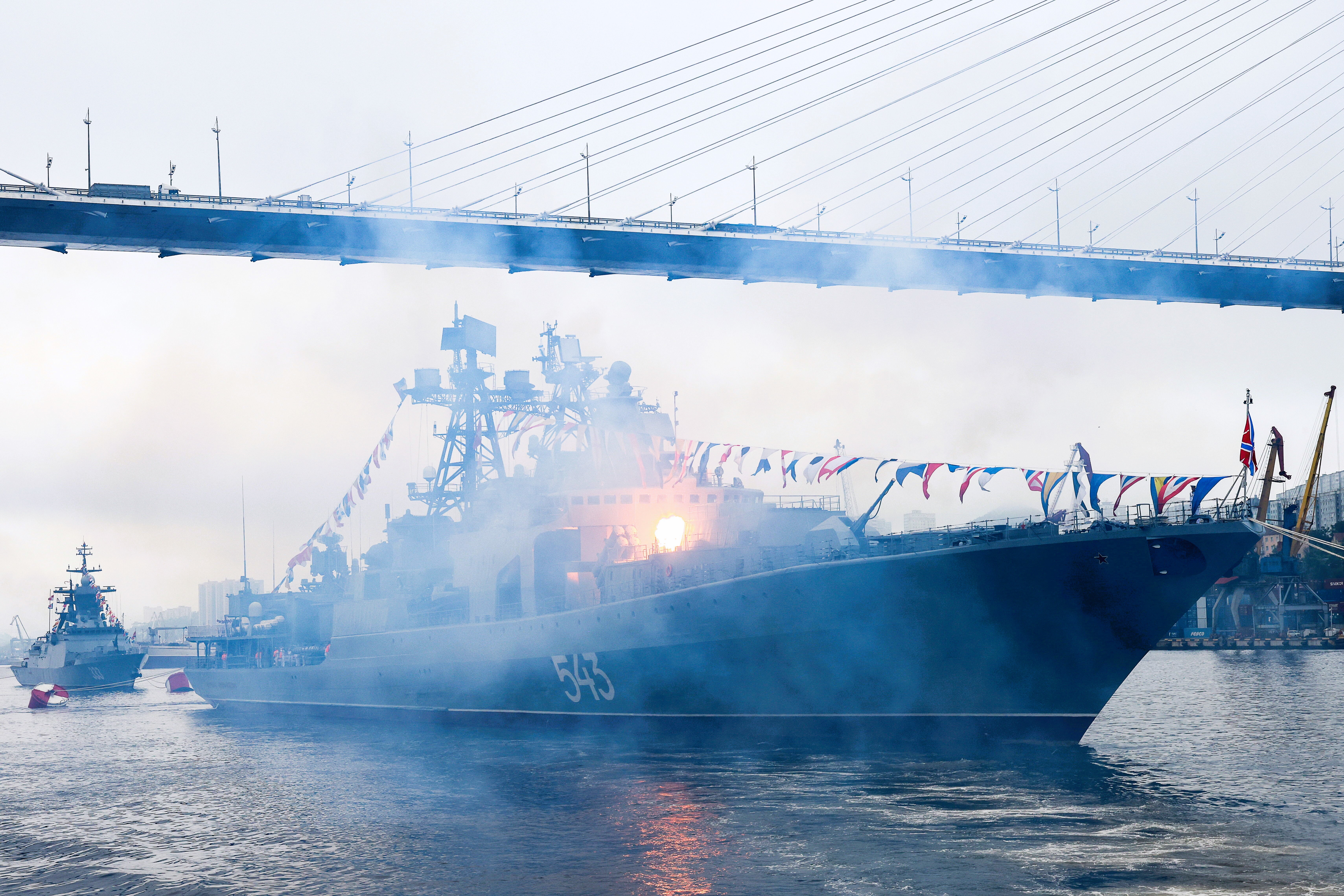 Putin schickt die Kampfschiffe los! Marine im Asowschen Meer soll verstärkt werden!