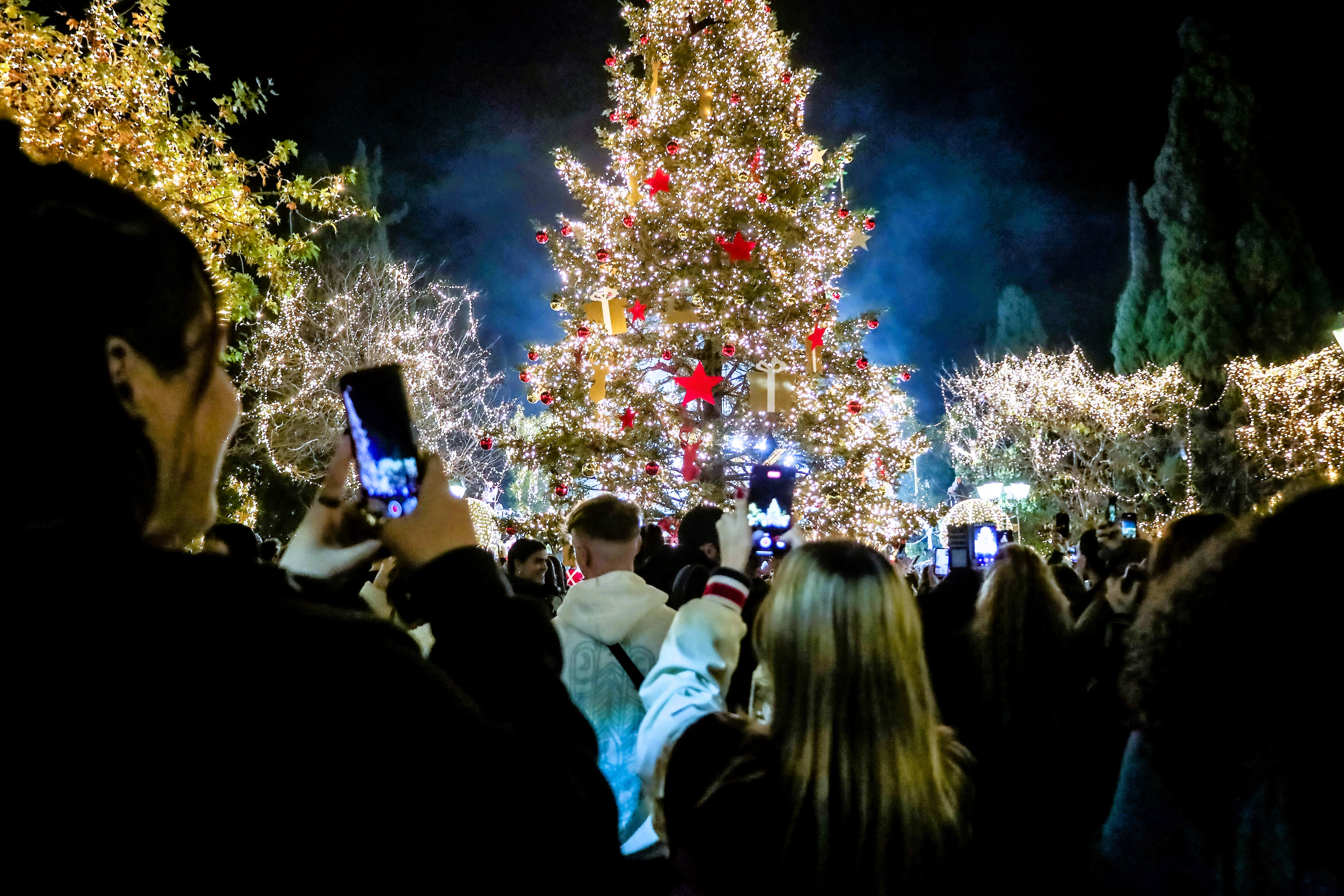 Weihnachtsmärkte abgesagt! Traurige Nachricht für viele Deutsche - Zahlreiche Städte haben Angst!