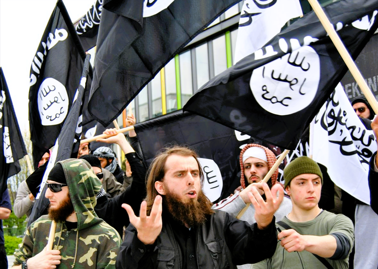 IS-Terrorist in Baden-Württemberg festgenommen! Sollte er Anschläge auf die EM verüben?!