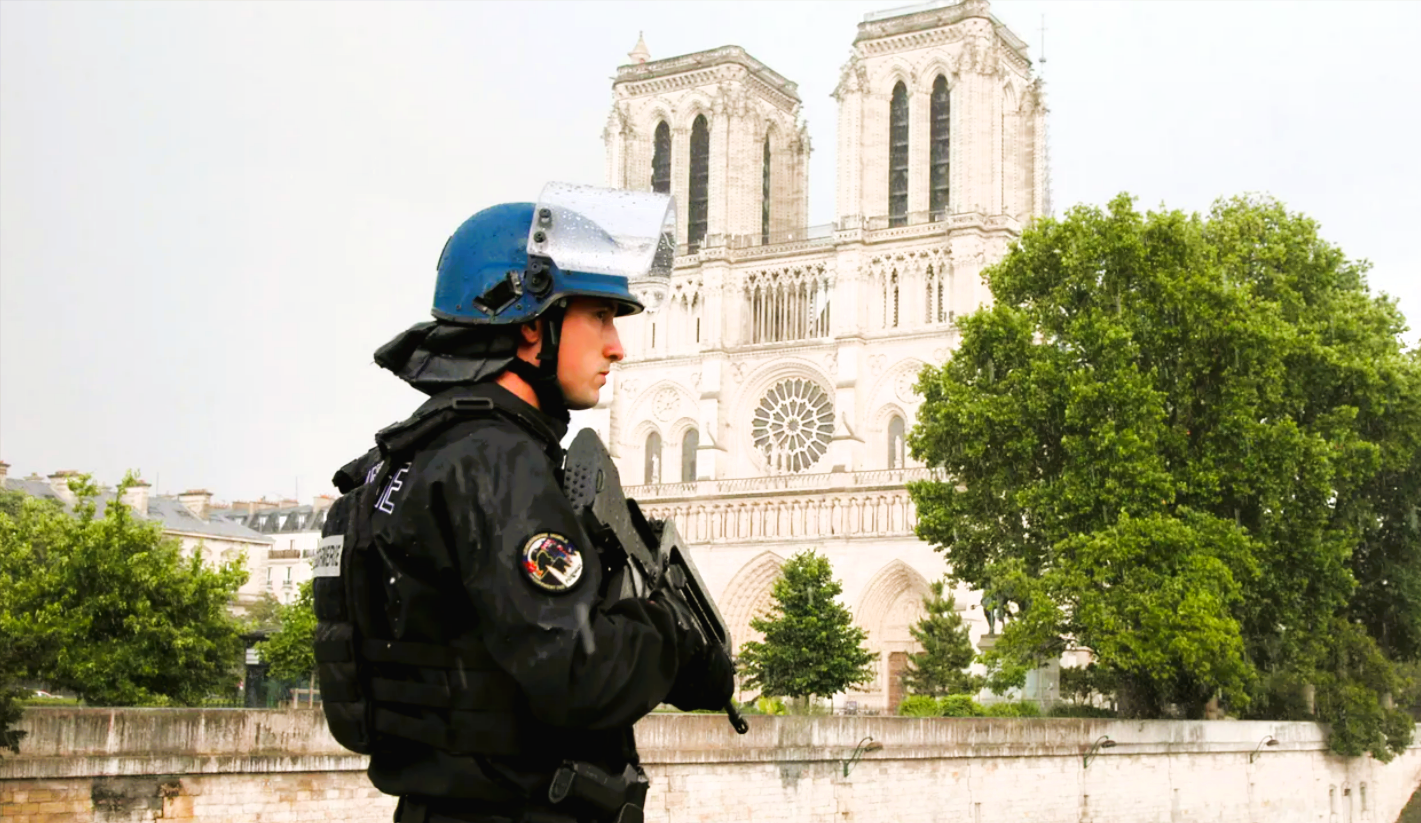 Terroralarm! Explosion vor Synagoge - Terrorverdacht nach möglichem Anschlag!