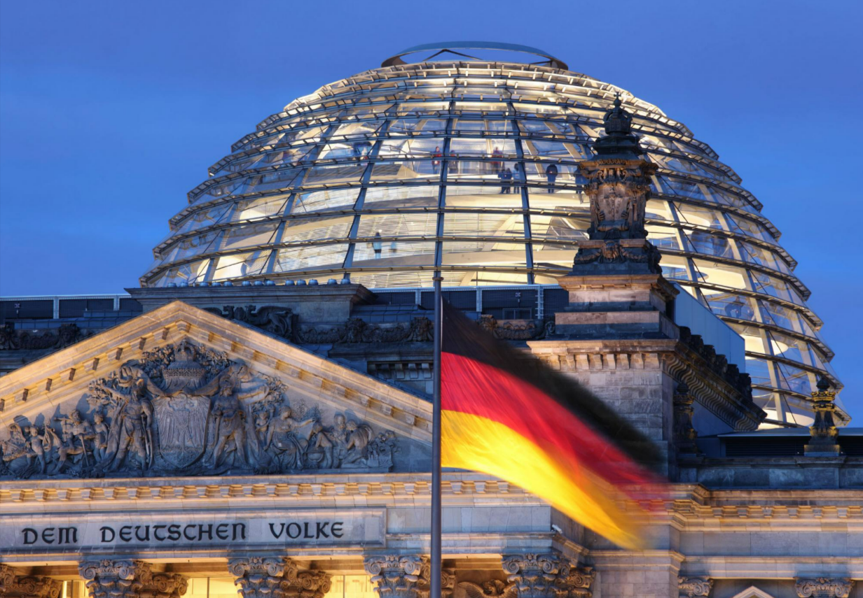 Eklat im Bundestag - Abstimmung zum wichtigen Sicherheitspaket musste wiederholt werden 